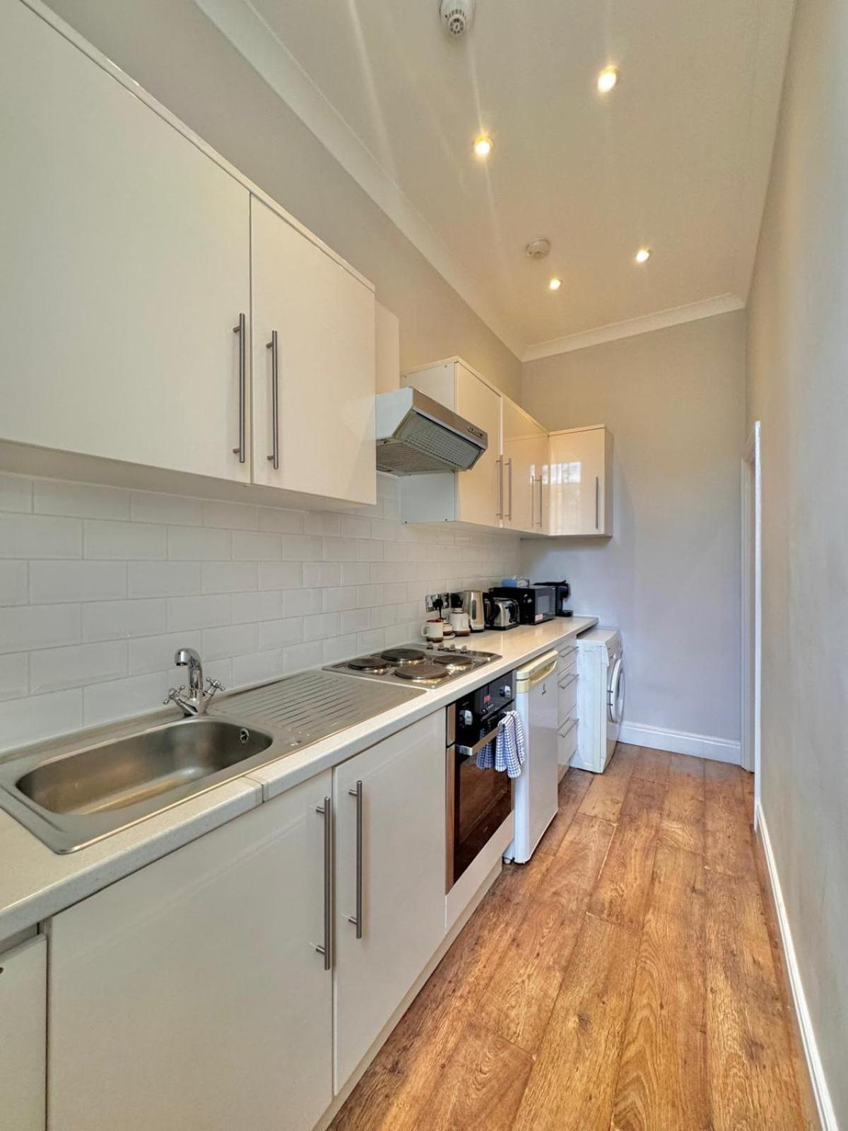 The Beverley Apartments London - Victoria Экстерьер фото